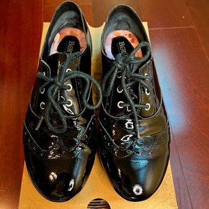 Born Black Patent Leather Oxford Shoes, Sz 8M, EUR 39 in original box.